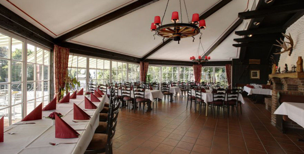 Hotel Restaurant Zum Jägerheim Wendeburg Exterior foto